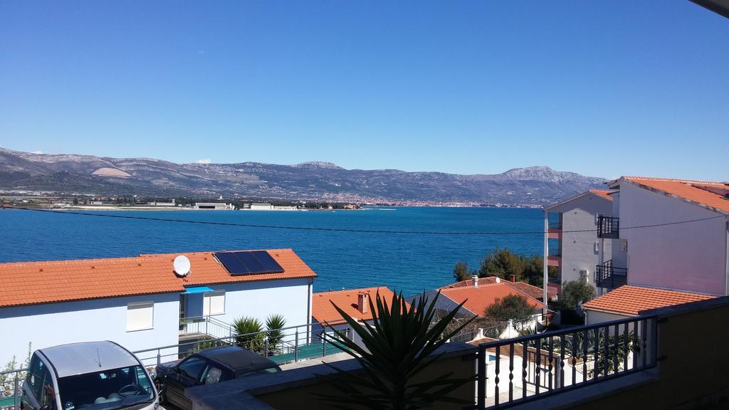 Apartment Karmen Trogir Ruang foto