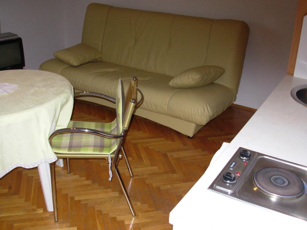 Apartment Karmen Trogir Ruang foto